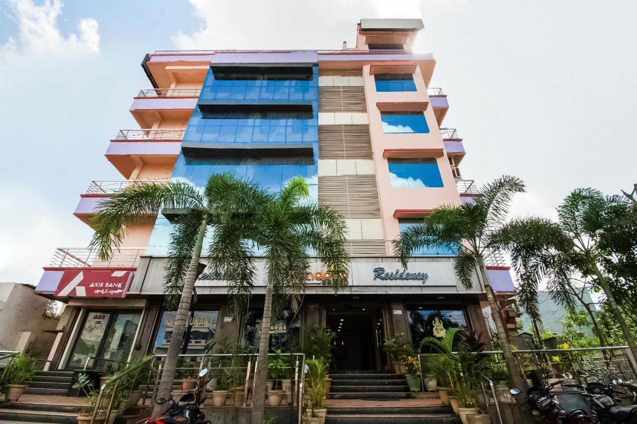 Oyo 62964 Hotel Vandana Grand Nellore Kültér fotó